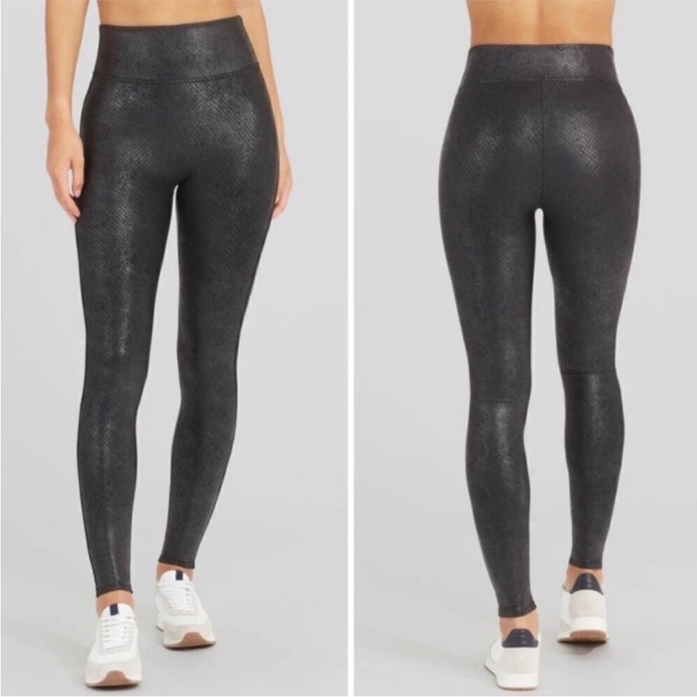 Spanx Matte Black Snakeskin Faux Leather Leggings